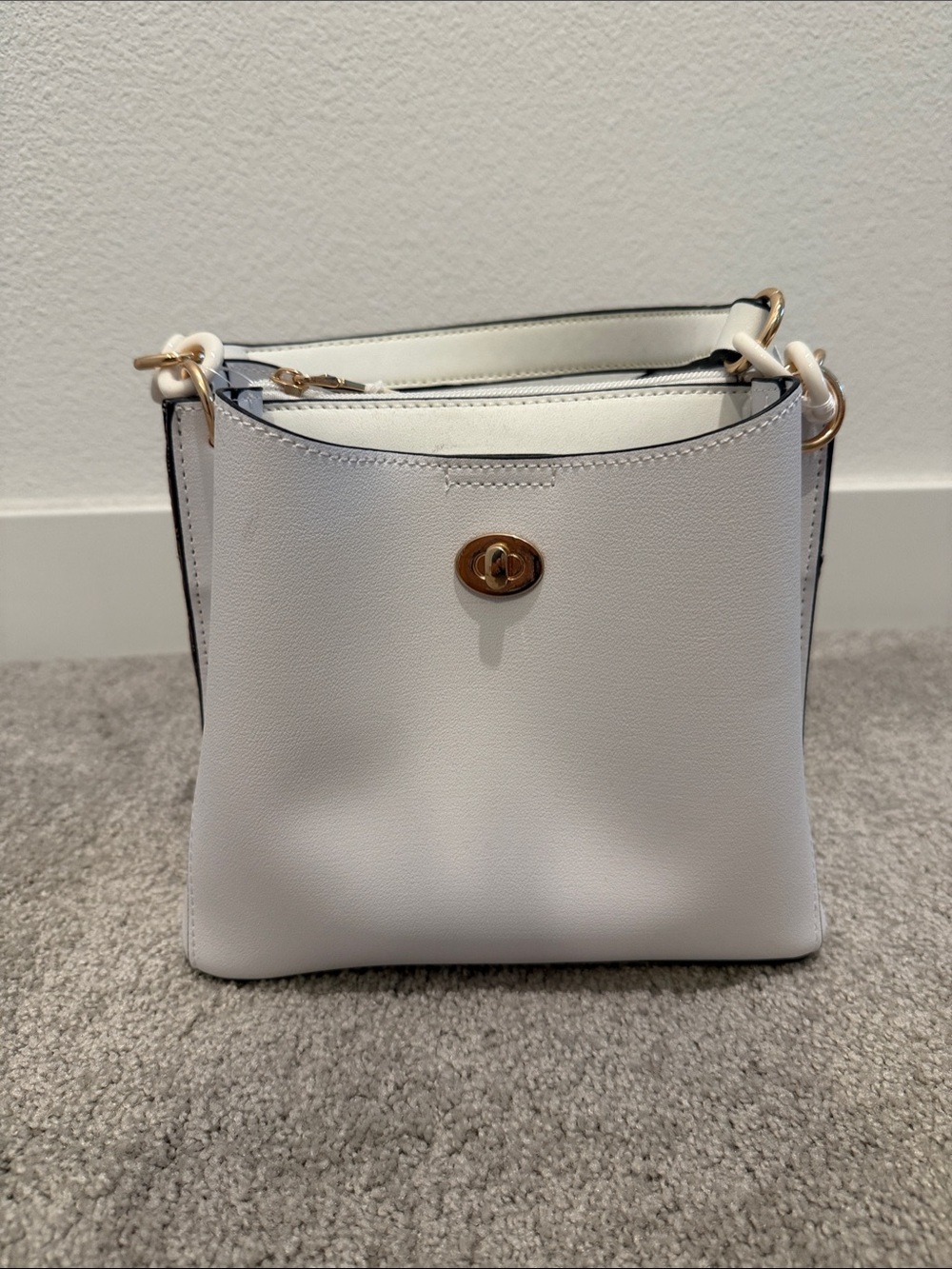 Classic White Shoulder Bag with Gold-Tone Turn-Lock